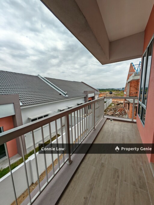 Guarded with Park New 1.5 Storey SemiD for Sale Klebang, Meru, Tasek