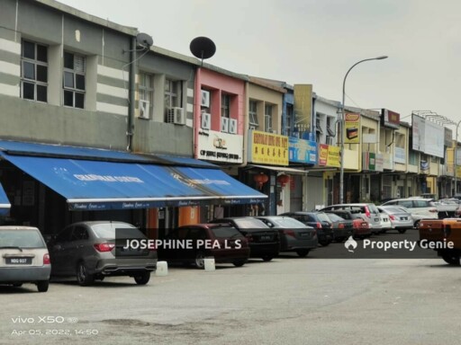Taman Ehsan Perindustrian Park, Kepong | 3 Adjoining 1.5 Storey Factories for Rent