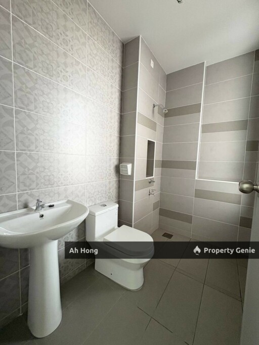 Mutiara Rini / Rini Home 7 / Double Storey / Below Market Price