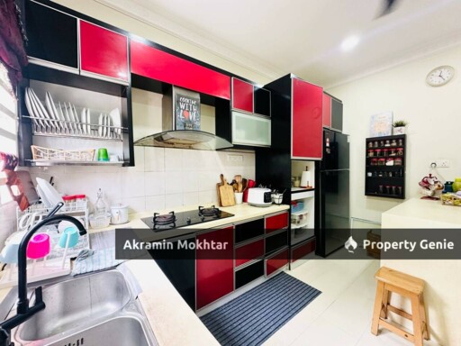 FREEHOLD & CORNER LOT | Double Storey Terrace Taman Idaman Murni Sepang