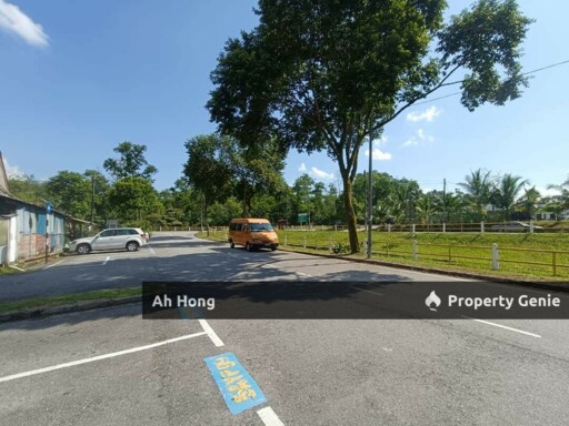 For Sale / Single Storey Endlot Shoplot / Taman Bukit Indah 2 / Freehold