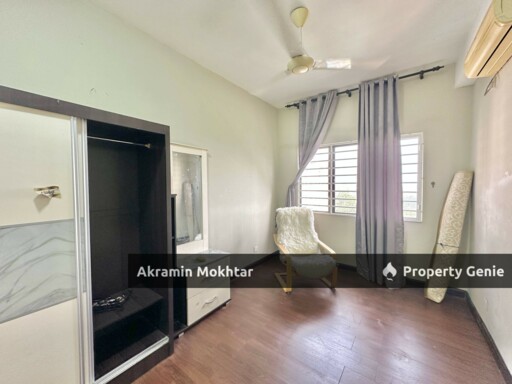 Freehold, Partially Furnished & 1 Parking | Kristal Villa Condominium, Kajang 2