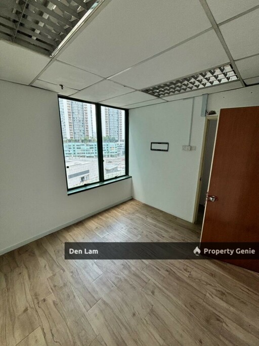 Megan Avenue 1 office KLCC For rent !!