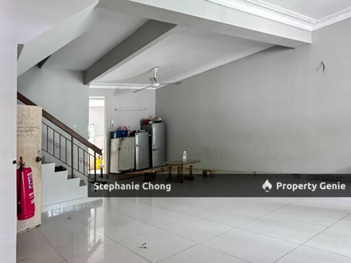 2-Storey Terrace House in Taman Puchong Utama, Freehold