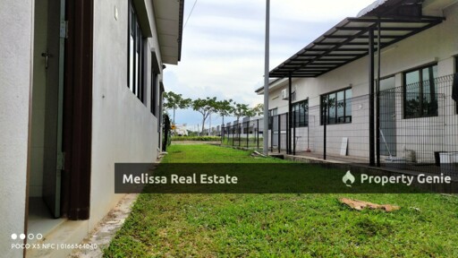 Rumah Subsale Setingkat Baru Untuk Dijual Tanjung Lumpur Kuantan
