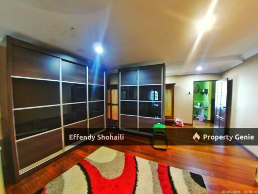 PANTAI SEPANG PUTRA BUNGALOW