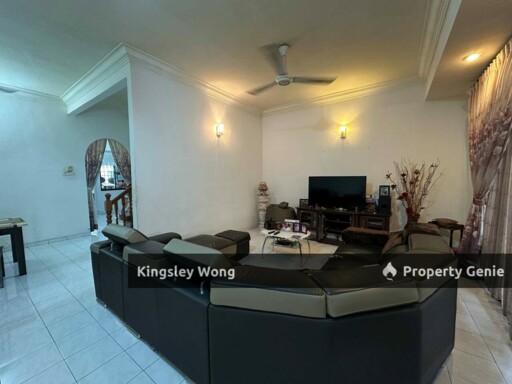 Taman Pinji Perdana Freehold Double Storey Terrace House Next to Poi Lam School Link Botani