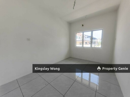 Bercham Brand New Double Storey House Free SPA Near Bercham Main Street