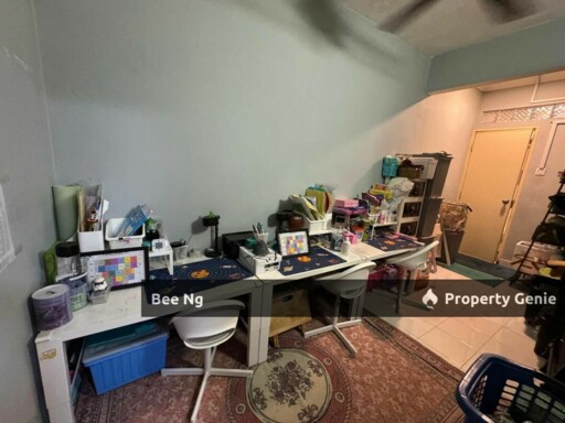 Taman Sri Pulai Perdana / 2 Storey Terrace 18x65 / Good Condition / Full Loan / Cash Back