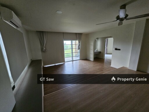 Peaceful 2.5 Storey Bungalow Bangi Golf Resort For Rent
