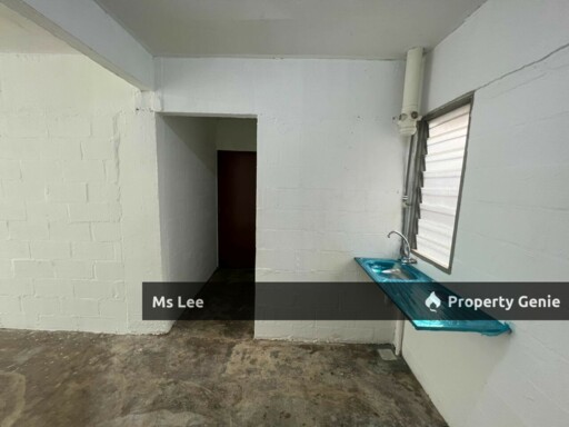 Dahlia Apartment @ Bandar Country Homes, Rawang-Blok Melati Tingkat 1-Ready 30/11 or 15/11