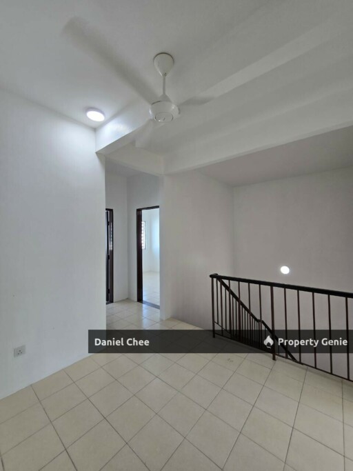 Jalan Meru Suria 8