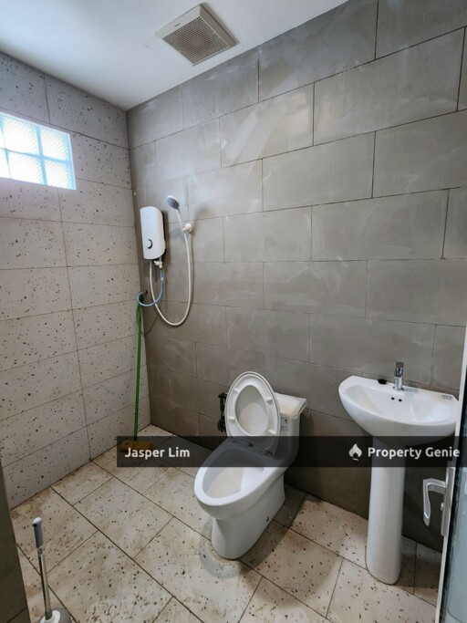 Taman Calrose Linked Bungalow (Mini Studio For Rent) Room Specialist