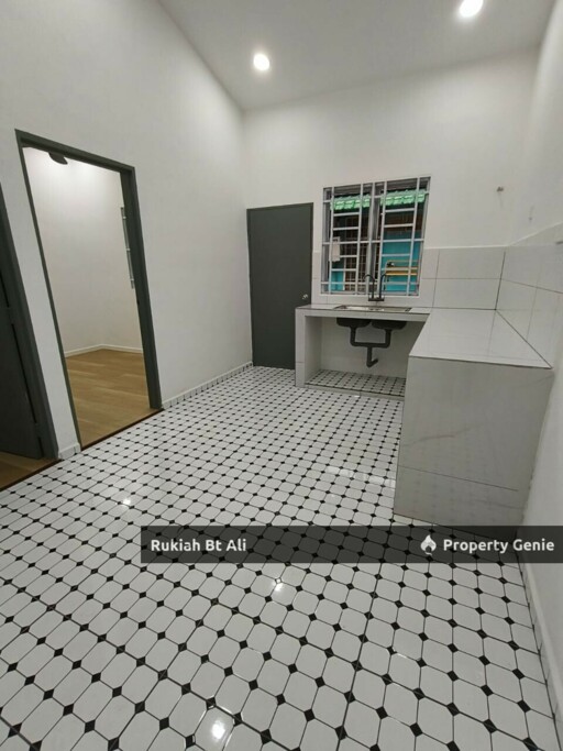 Ready To Move In Terraced Home In Taman Seri Teluk Emas