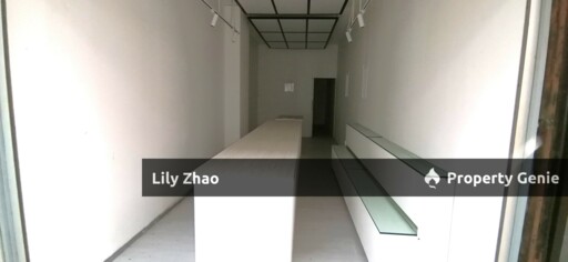 Prime Ground Floor 2,341 sf Retail Shop/Showroom/Offices for Rent in Shopping Complex Likas Square KK City
