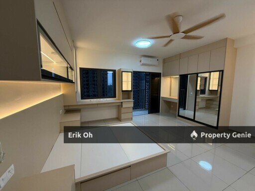 Equine Park One Equine Residence Your New Home in Equine Park! Perfect for a Couple