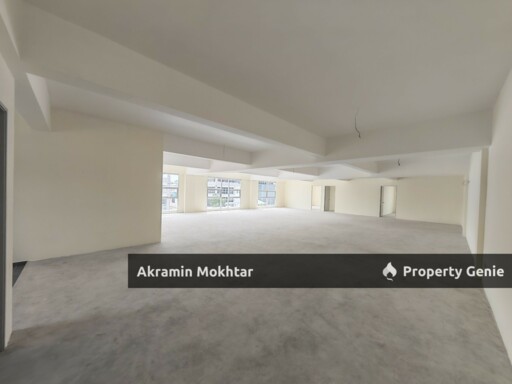 CORNER 2.5 STOREY DETACHED FACTORY TO LEASE Saujana Teknologi Rawang STR