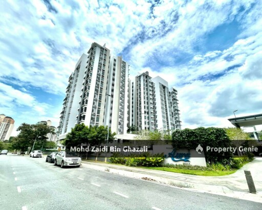 Aura Residence