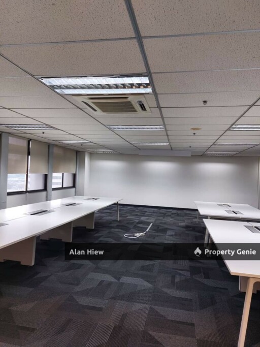 Menara Pacific Place (fka Menara HSBC)