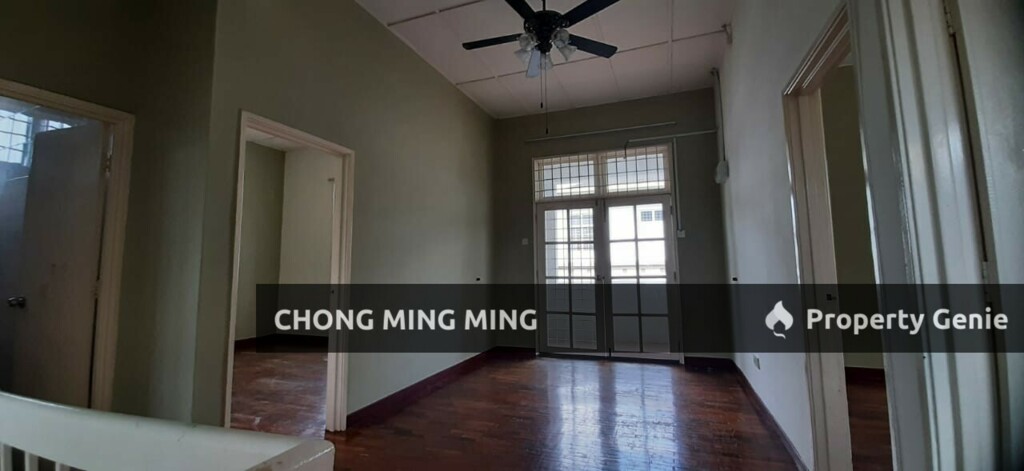 Rasah Kemayan Bungalow House, Seremban 2 for Rent