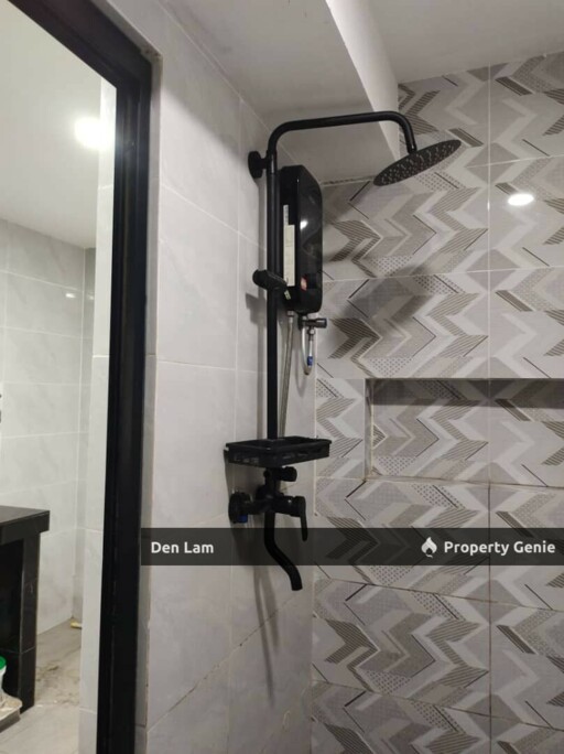 Bukit Cheras Flat KL Near MRT Pangsapuri BLok 8 & 10 For Rent!!