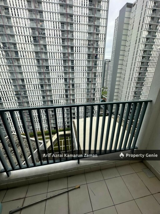 [Fully Furnished] Lakefront Prima SelangorKu, Cyberjaya | 3R2B | 850 sqft | Free WiFi | 2 Car Parks | RM1,600