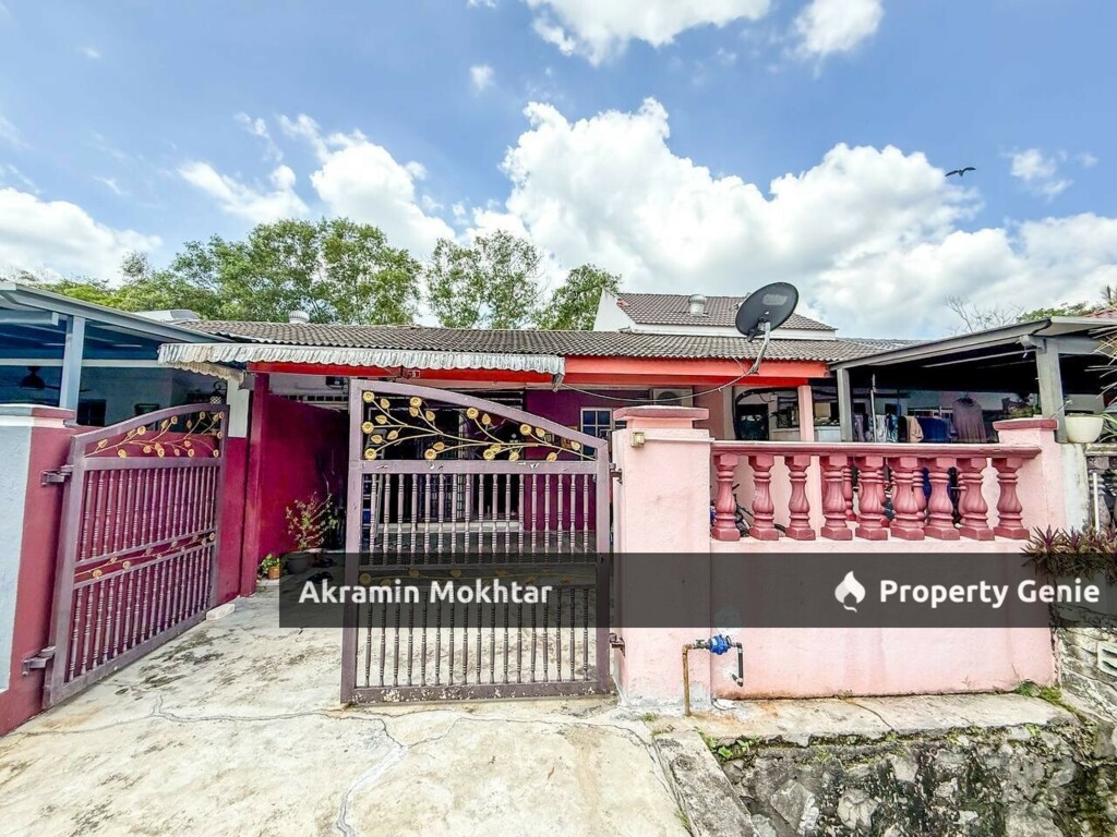 Renovated | Single Storey Terrace Taman Mawar, Taman Kinrara 5, Puchong