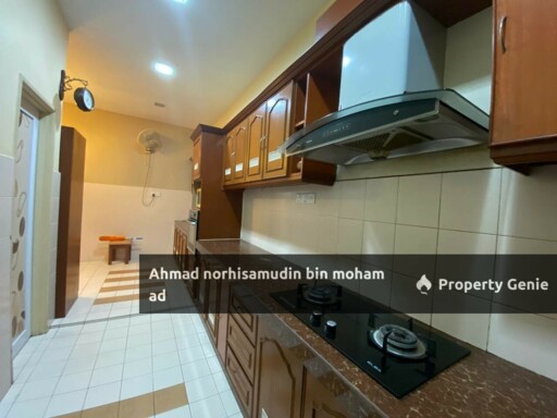 Partial Furnished: Double Storey Terrace Jalan Elektron U16 Denai Alam
