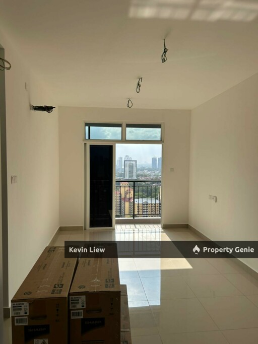 Trellis Residence Brand New 2 Bed Unit