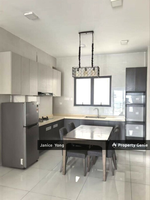 Bay Point @ Country Garden Danga Bay