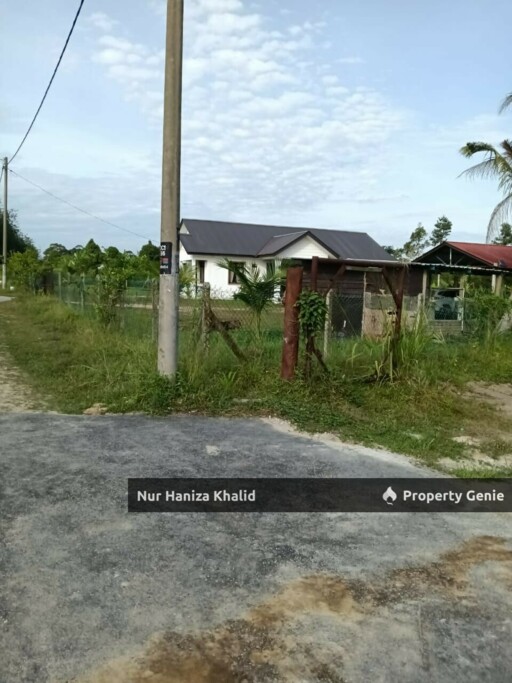 Tanah Tepi Sungai Lenggeng Negeri Sembilan