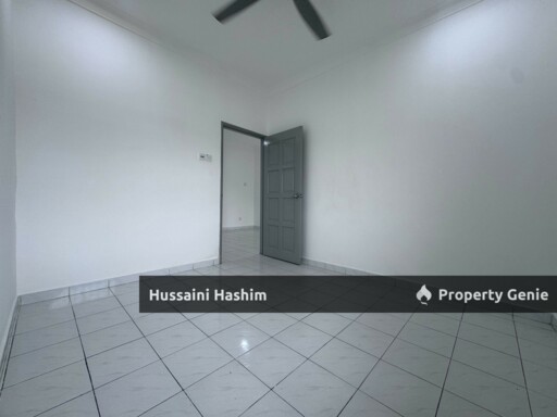 SINGLE STOREY TERRACE CORNER LOT @ TMN PUTRI, KULAI