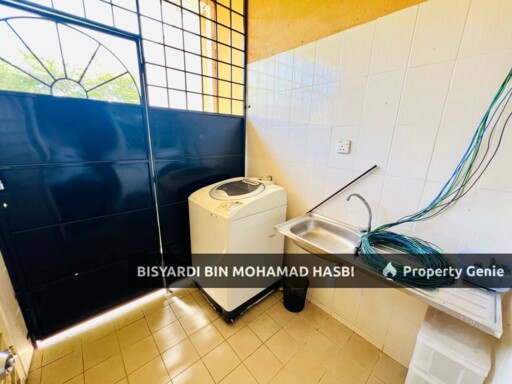 3,412sq.ft Partly Furnished 2 Storey Semi D Jalan Makmur Saujana Impian Kajang.