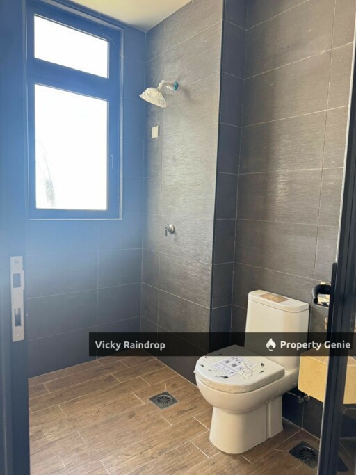 [FOR SALE] BELOW VALUE THE QUARTZ CONDO STUDIO UNIT