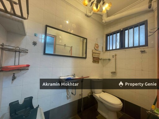 Freehold & Renovated | Jalan Jelok Taman Kajang Baru, Kajang