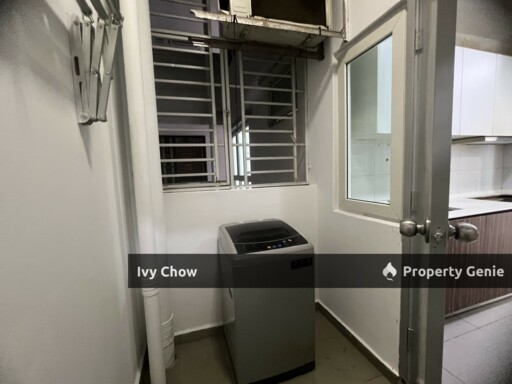 Season Larkin Apartment for Sale