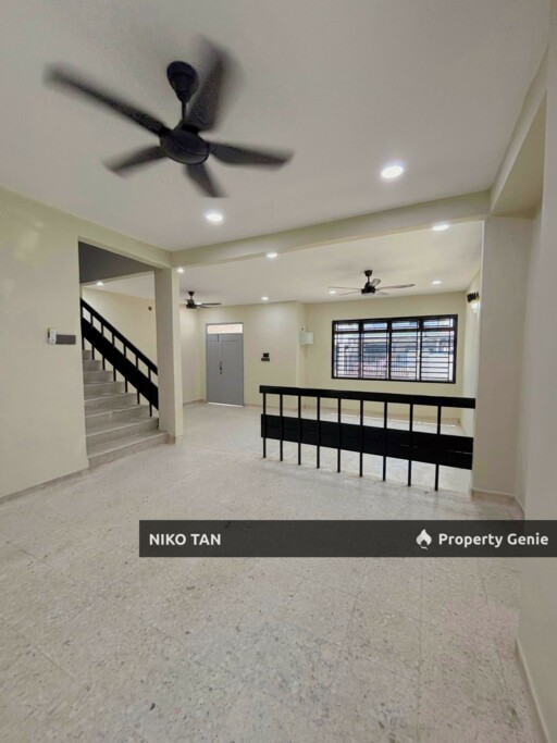 Jalan Cermat Double Storey Semi D Taman Pelangi For Sale