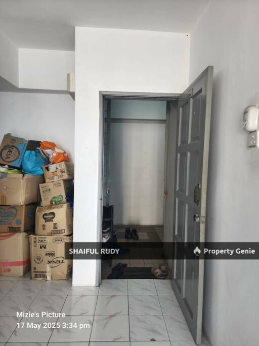 WANT TO SALE. MENARA KLH CONDOMINIUM, JALAN KASIPILLAY 51200 KUALA LUMPUR.