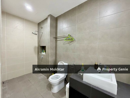 Freehold, Fully Renovated & Partially Furnished | 3 Storey Semi-D Lambaian Residence, Kajang