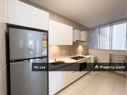 Pavilion Hilltop @ Mont Kiara-level 20 facing KLCC-Sale below bank value Rm50k