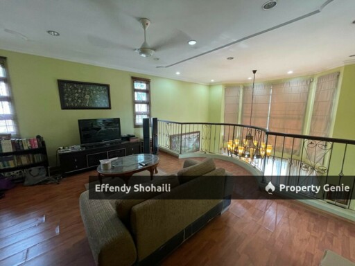 SEKSYEN 8 SHAH ALAM BANGLO
