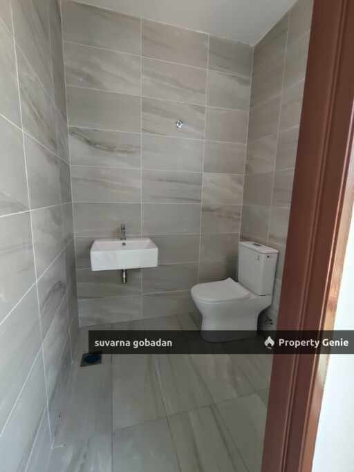 Double Storey SemiD, Ampang Ipoh, Perak