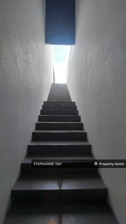 Kingsley Hill Putra Heights @ 4 Storey Semi-D for Rent / Sale