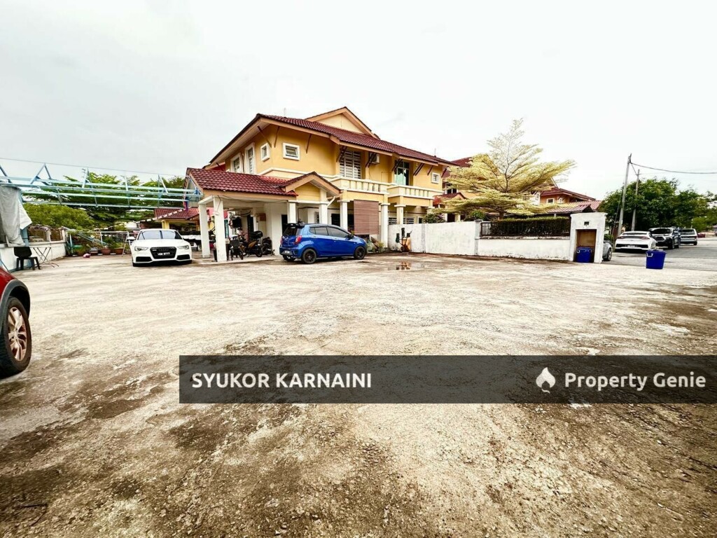 Corner Lot Double Storey Semi D Cluster Alam Suria (Fasa 5A3) Bandar Puncak Alam