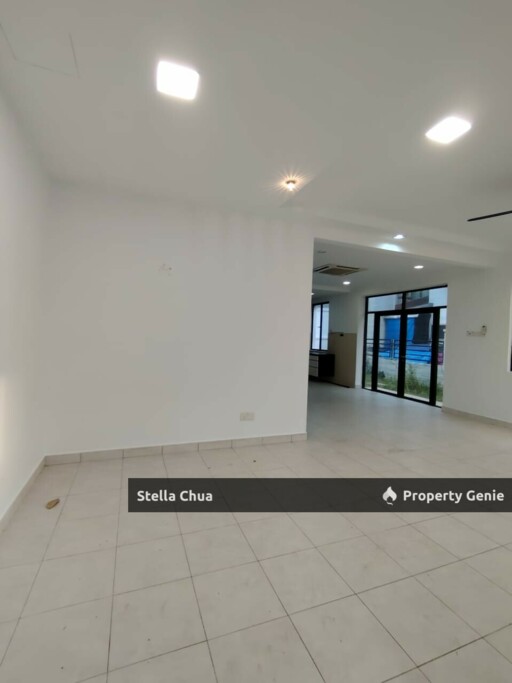 Double Storey Cluster For Rent in Adda Height @ Legend Brown