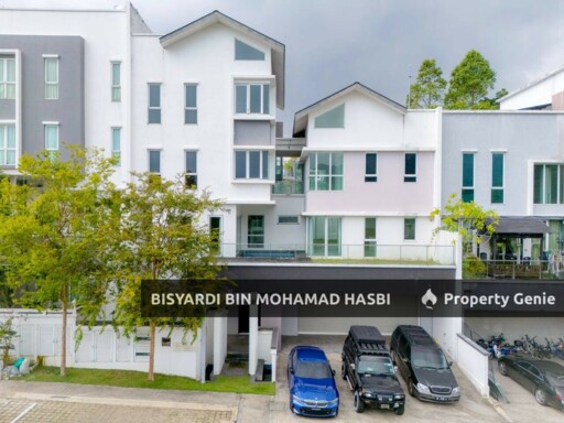 PRIVATE POOL 4 STOREY COURTYARD VILLA @ CONTOURS TAMAN MELAWATI