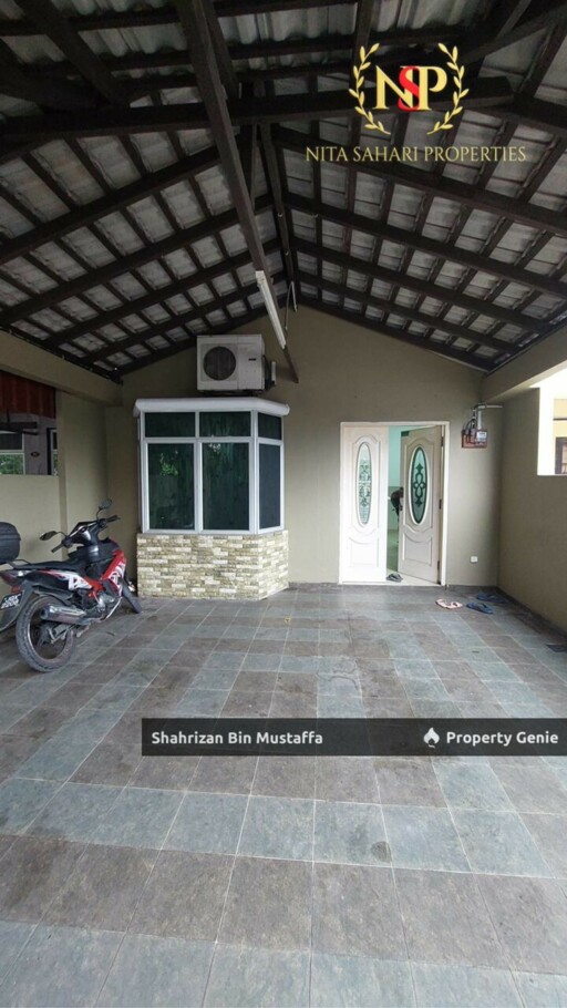 Full Loan, Taman Nusantara, Gelang Patah