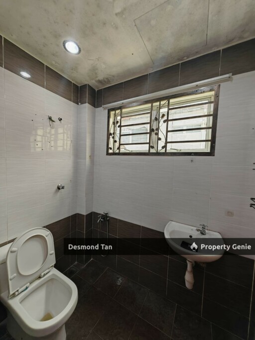 2 Storey Taman Punca Emas, Rasah Jaya, Nuri Indah, Seremban (Facing No House)