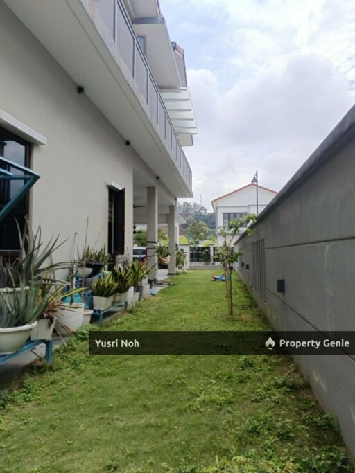 SEMI-D  GATED GUARDED @ QASEH 1, BK 8, BANDAR KINRARA