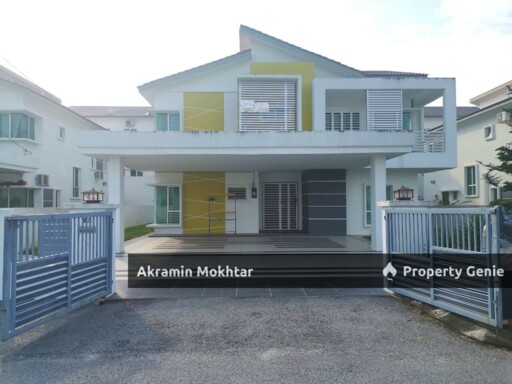 RENOVATED | BUNGALOW DOUBLE STOREY, D'ECOLAKE @ BANDAR UNIVERSITI, PERAK.